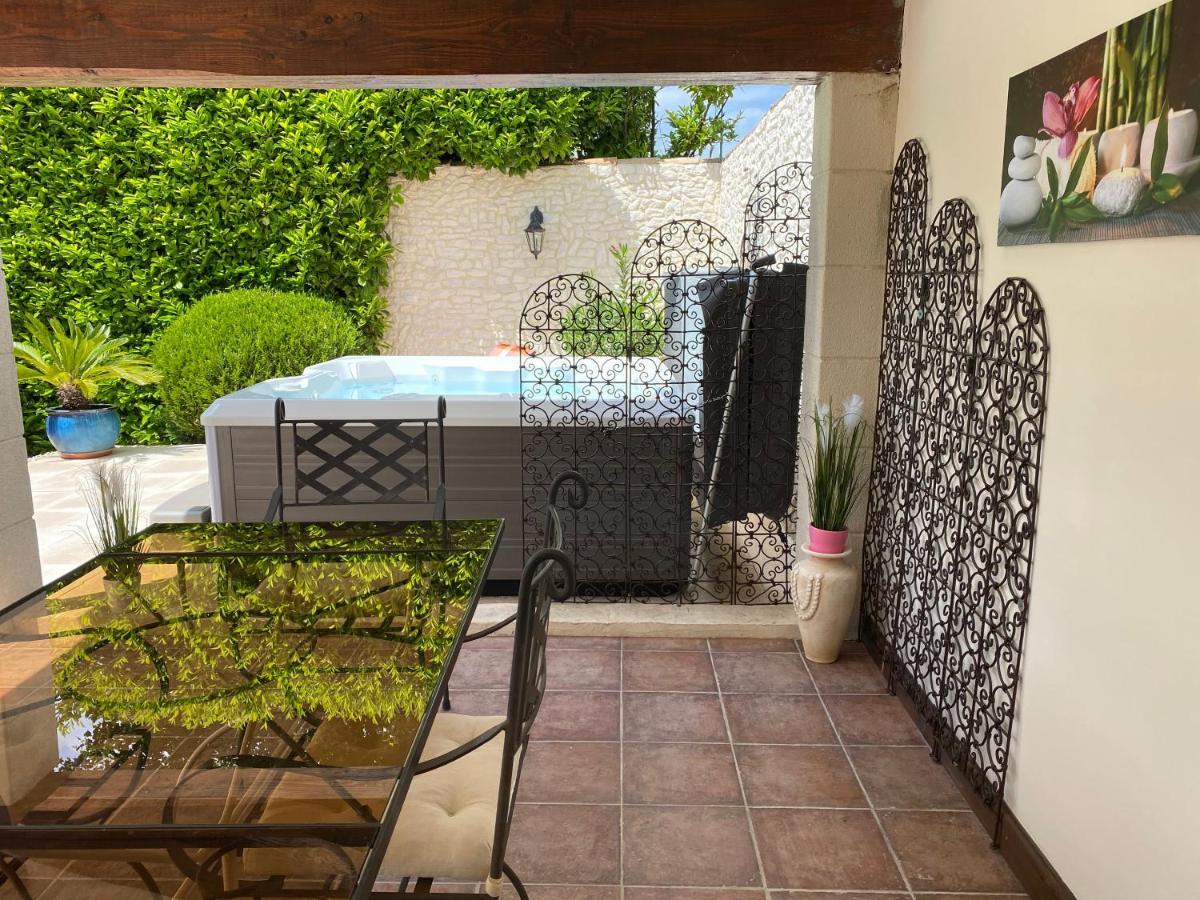 Mas Beau Soleil & Spa Cottages De Charme Avec Jacuzzi&Jardin Prives Saint-Rémy-de-Provence Екстериор снимка