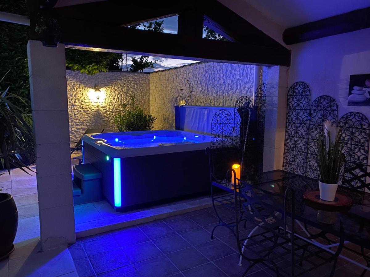 Mas Beau Soleil & Spa Cottages De Charme Avec Jacuzzi&Jardin Prives Saint-Rémy-de-Provence Екстериор снимка