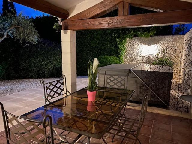 Mas Beau Soleil & Spa Cottages De Charme Avec Jacuzzi&Jardin Prives Saint-Rémy-de-Provence Екстериор снимка