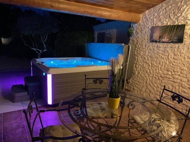 Mas Beau Soleil & Spa Cottages De Charme Avec Jacuzzi&Jardin Prives Saint-Rémy-de-Provence Екстериор снимка