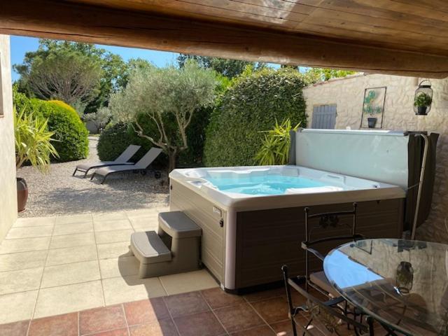 Mas Beau Soleil & Spa Cottages De Charme Avec Jacuzzi&Jardin Prives Saint-Rémy-de-Provence Екстериор снимка