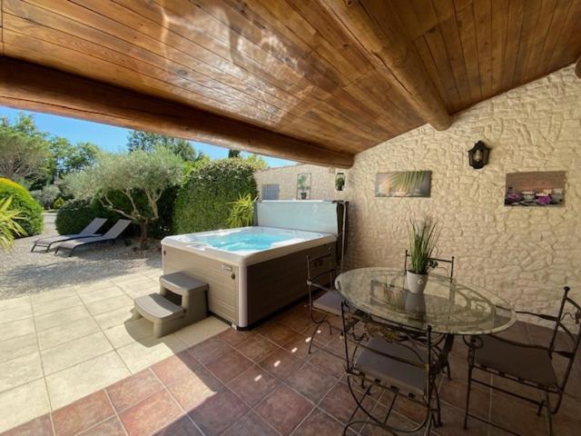 Mas Beau Soleil & Spa Cottages De Charme Avec Jacuzzi&Jardin Prives Saint-Rémy-de-Provence Екстериор снимка